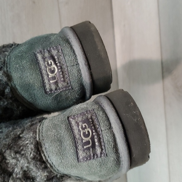 Ugg Australia Women 3066 Sweater Cardi 3 Button Boots shoes sz 7 - Picture 7 of 13